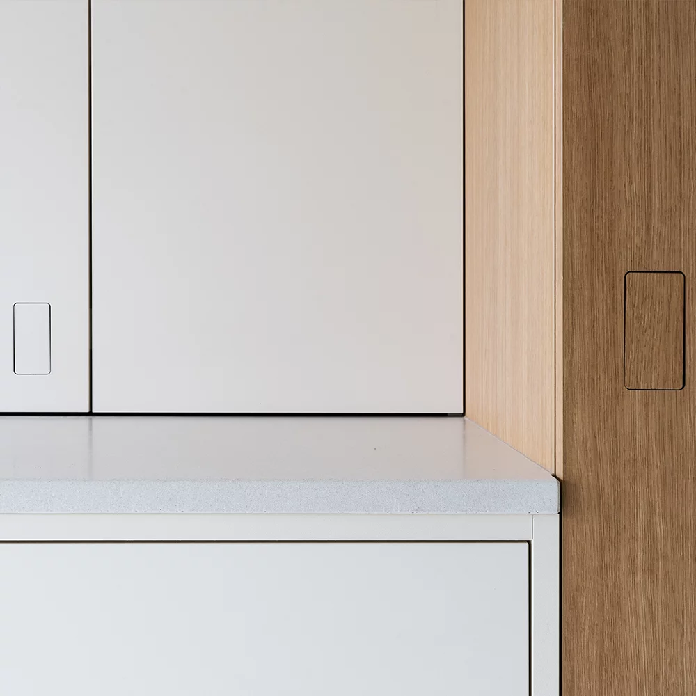 Kwantz Modern 4